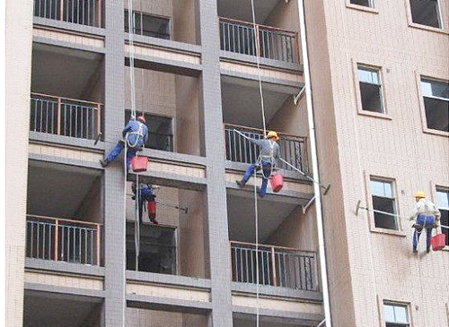 外墻清洗一般多久清洗一次？